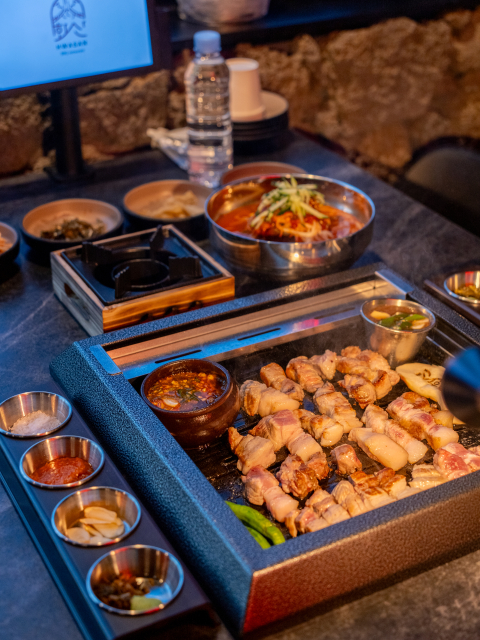 화산 신화월드점