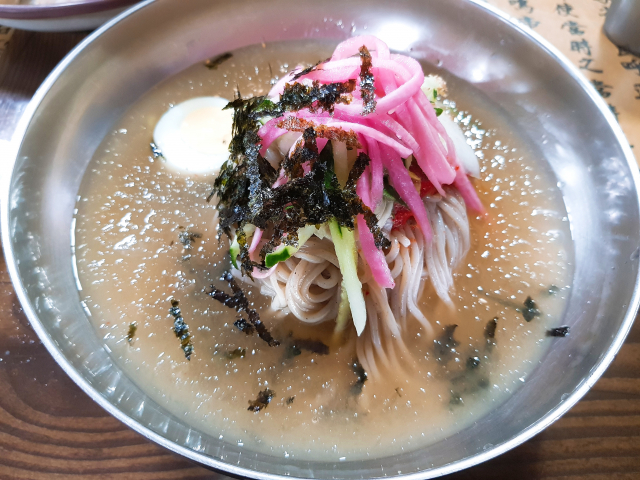 청루봉평막국수